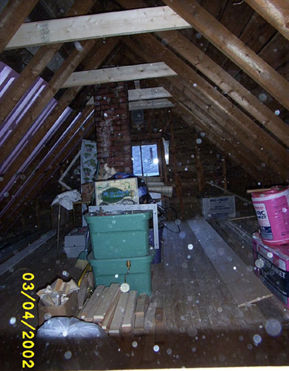 A few minutes in the attic sure can screw up a camera lense.  It'll be nice when I get the insulation all closed in.