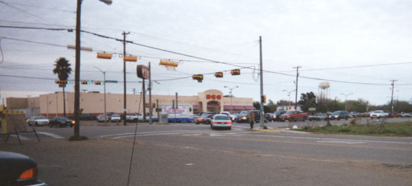 The HEB Store, located at the intersection of Hwy 107 and FM-88.  The Elsa HEB is the only supermarket in the Delta Area.